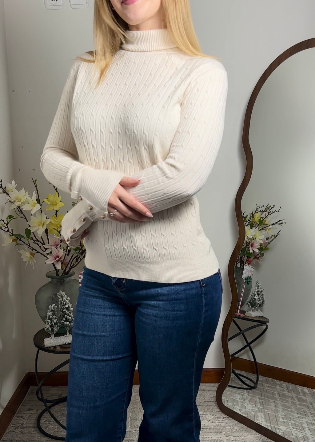 Camisola de gola alta simples